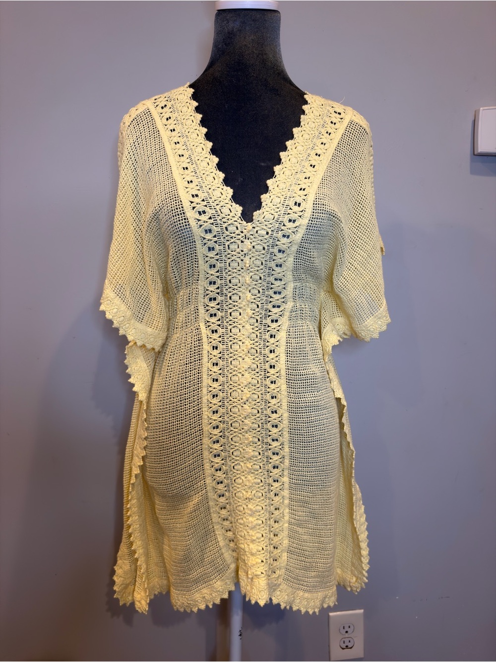 Delicate Crochet V-Neck Mini Dress in Pale Yellow
